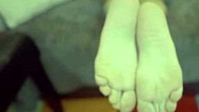 blonde sexy milf luvs foot fuckin n gettin dirty 😈