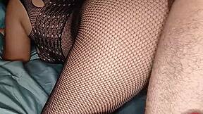 Padrastro Fills All Holes in Stepmom's Christmas Gift