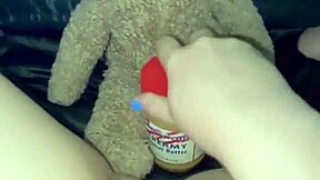 stepsis snowwhite stuffs food in her dripping pussy for craziest arab kink in la?