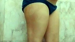 hot gf fingers her tight pussy so good 😍💦🔥