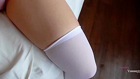 Pov: te follas a tu estudiante más rica en minifalda porque pide pasar de año y la preñas en las nalgas.
