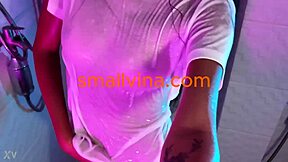 i'm that nude thai teen strippin' seductive in shower, dancin' after school...