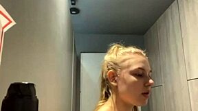 i got extreme double penetrated in the gym!!