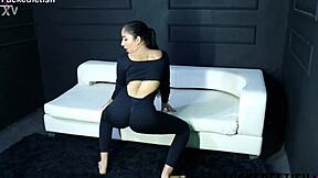 damn charlot's kinky spandex ass shakes got me hard week49