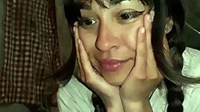 bonneyuwu puts on a sexy garage show for stepdad