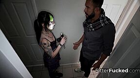 if ya want the gig show me ya babysittin hole kitty goth slut