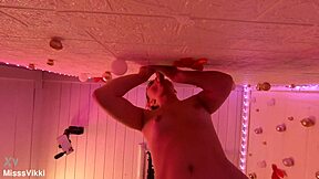 misssvikki sucks dick thru sheer homemade first time