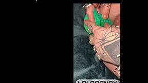 lologangx flashes pierced ass pussy on public train