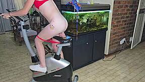 sparrowdox update rips clothes fucks gym machine pussy