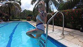 lola bunny ashley rose skinny wet tits poolside outdoors