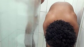 João Safado Pounds Baianinha Bareback in Steamy Bath Embrace