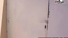 deutsche touristin ficken am pool pickup casting with horny german brunette 😏🏊‍♀️🍑