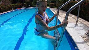 Does skinny blonde Ashley Rose wet pool bunny tease outdoors?