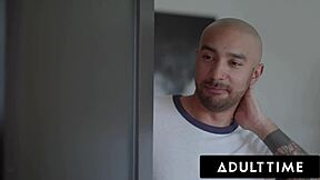 Kimmy Kimm Caught Spying Roomie Jerking Off - Rough Ride And Deepthroat Creampie