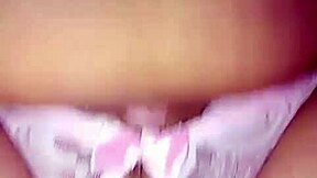 Montok Indo janda begs for deep creampie in her tight Asian ass