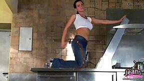 18yo kriss shakes skinny ass in tight jeans 😍🍑 undressin milf style