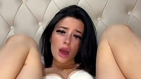 HORNY AMERICAN STUDENT SQUIRTS SOLO TOYS WEBCAM ORGASM