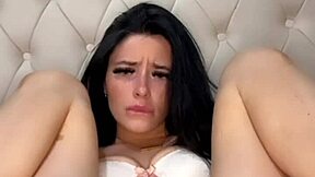 HORNY AMERICAN STUDENT SQUIRTS SOLO TOYS WEBCAM ORGASM