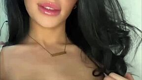 HORNY AMERICAN STUDENT SQUIRTS SOLO TOYS WEBCAM ORGASM