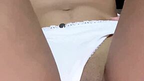 woke up horny and rubbed to a sweet morning orgasm 😊