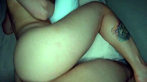 stepsis digs my cumshots on her big ass pov.