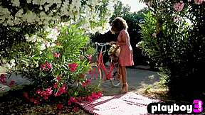 jenna foxx's huge natural tits exposed naked outdoors!!