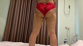 😍 fine big ass asian brazilian teen in red panties hotel workout? 💦