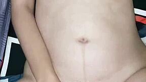 cewek orgasms multiple times vibrator squirt makes me horny af
