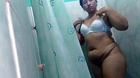 Home from work, hot bath turns into big pussy masturbation orgasm 😍🛁💦