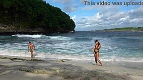 damn this hot brunette stranger gives the sloppiest beach deepthroat ever