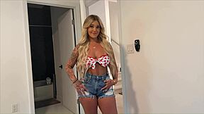 Luke cooper fucks bored kali roses' huge tits stepsis rough pov.