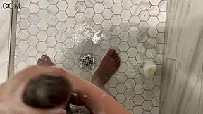 stepsister sneaks into stepbro shower for handjob fun?