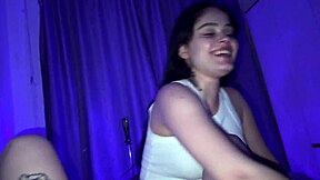 stepsis squeezes legs on me dirty cunnilingus wet pussy 👅💦😈