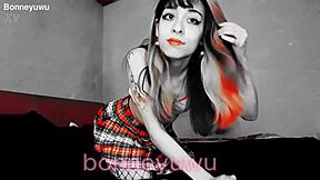 bonneyuwu flashes her sexy schoolgirl panties upskirt tease