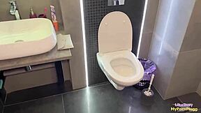 Ex-Girlfriend's Unexpected Hard Fuck Leaves Her Begging for More Cum