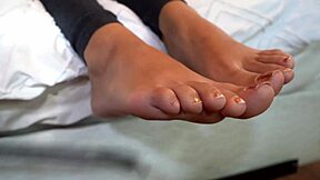 raven rogue's petite feet dunked in giant chocolate pudding tube on beat2feet 🍫👣😋