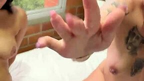 juicy fingers then great blowjob from chubby latina babe 😋👅💋