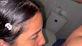 damn i masturbate then deepthroat in the bath!