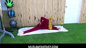 Ever wonder if your fitness trainer pounds that exotic arab teen pussy?