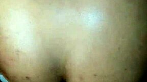 gf's hairy tight ass creampied... gozando dentro do cuzinho!