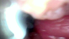 Amateur BBW teen's close-up deepthroat leads to creampie in gaping pussy