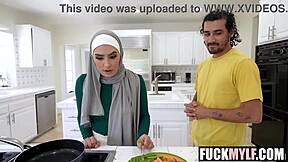 wtf, hijabi stepmom kitty valance fapping—rico hernandez catches her?