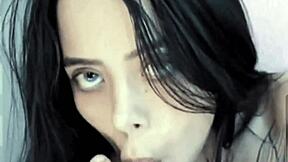 tattooed brunette teen billie eilish teases with toe sucking on webcam