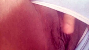 😘 sweet latina teen's huge clit and puffy lips drip as she fingers and squirts wildly!! 💦🔥