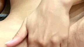wanna see this petite solo babe fuck her tight pussy