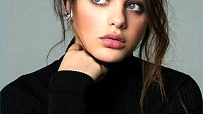 Odeya Rush, isn't she the cutest celebrity to jerk off to?!