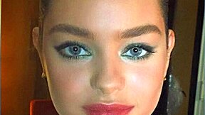 Odeya Rush, isn't she the cutest celebrity to jerk off to?!
