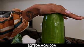 BOTTOMMOM - Ebony Fitness STEPMOM September Reign Tastes STEPSON's Big White Dick