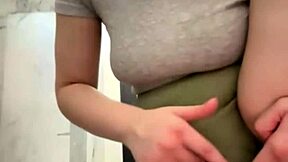 horny gym bbw squirts pussy juice on bench durin public masturbate session ughh