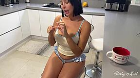 Stepdaughter's Hard Morning Fuck Warms Cold Peaks